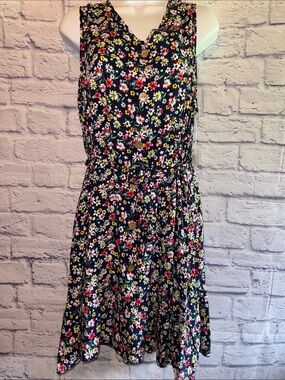 Floral Button-Front Midi Dress in Navy